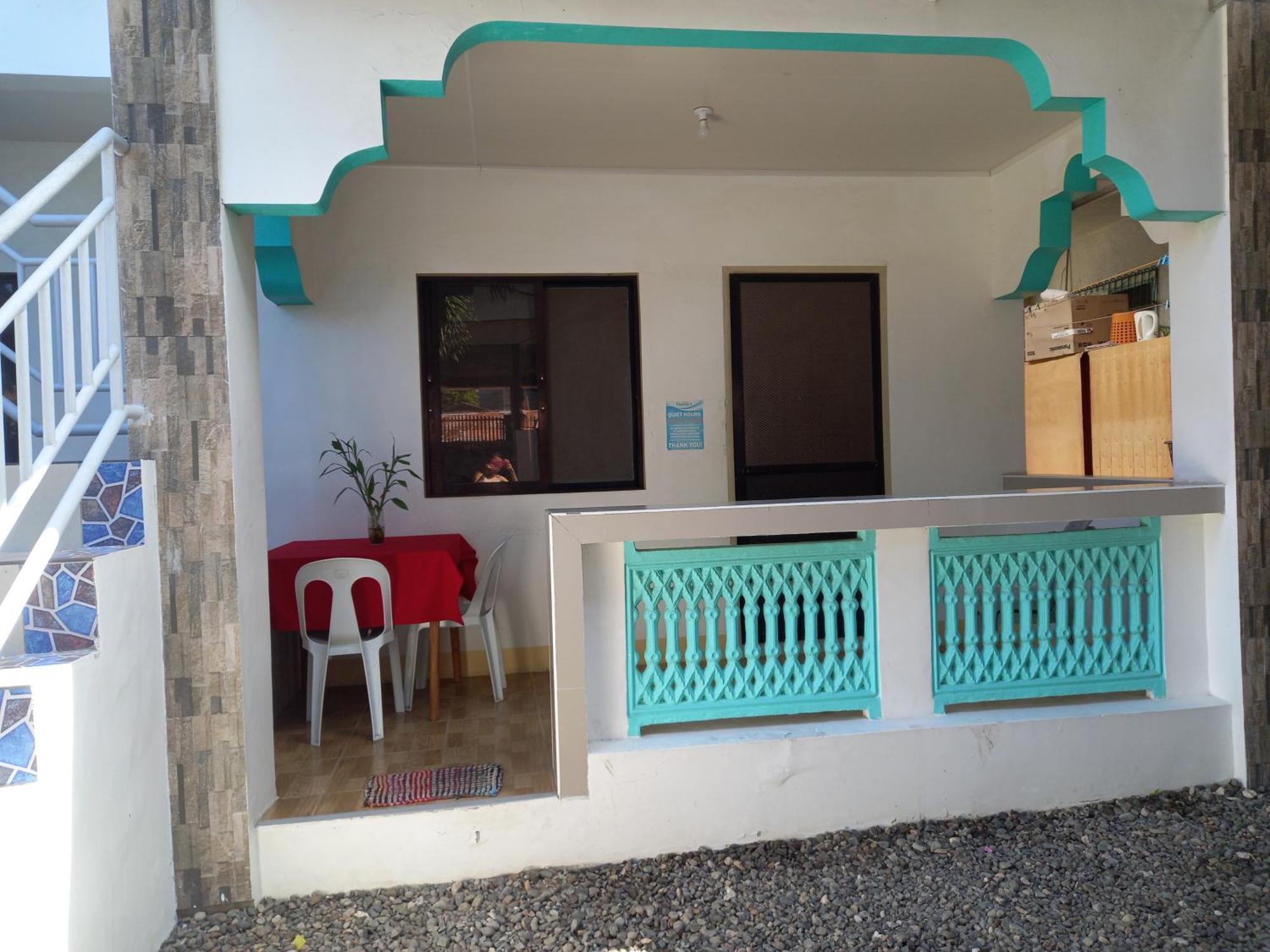 Rosita'S Cottages By The Road Moalboal Δωμάτιο φωτογραφία